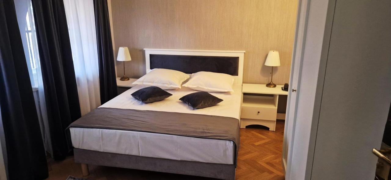 Hotel Triumf Bucureşti Exterior foto